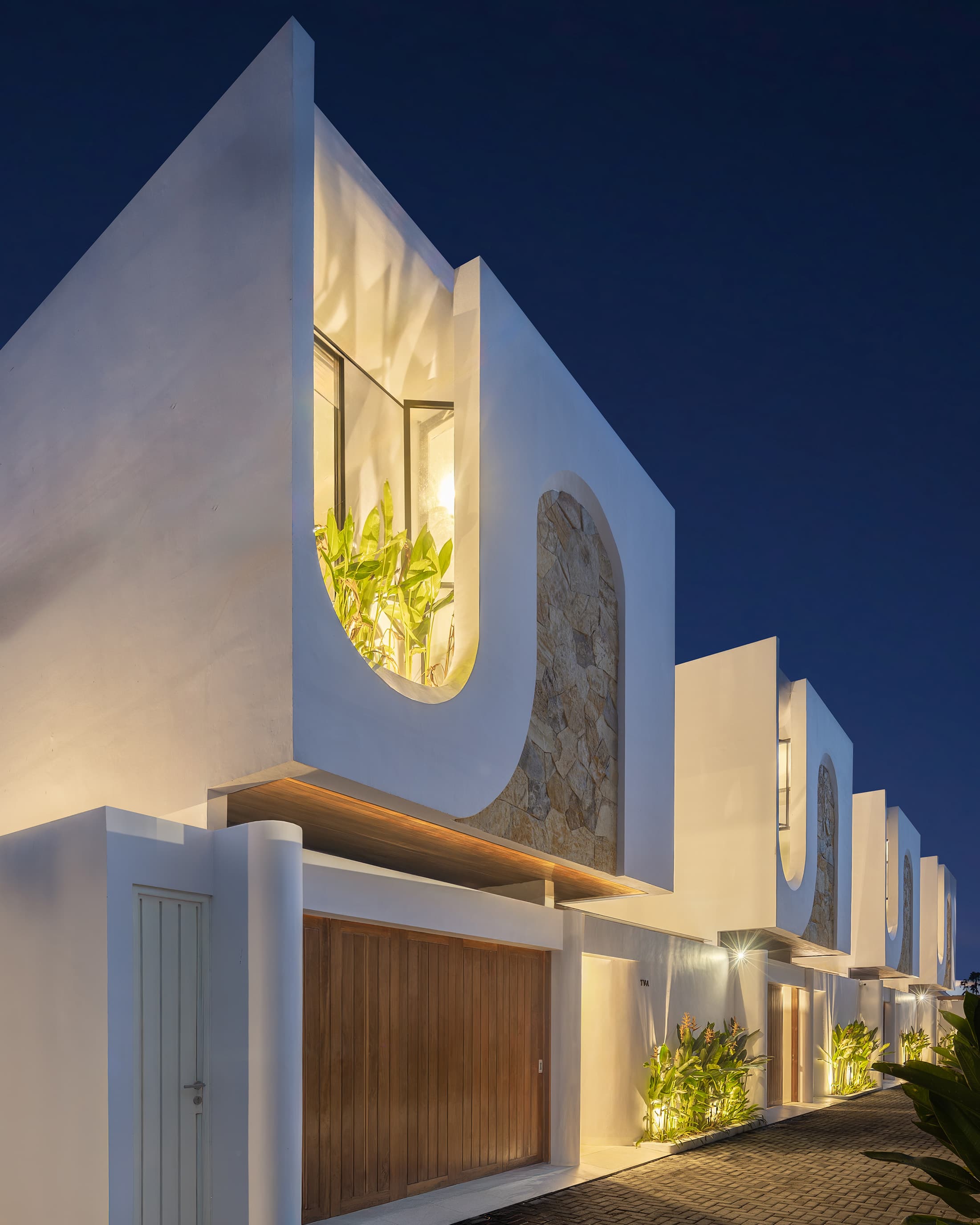 V VILLA - TANAH BARAK in Tanah Barak, Badung - Bali (2023) - Gallery image 12 - Architecture project by Atelier W AR E